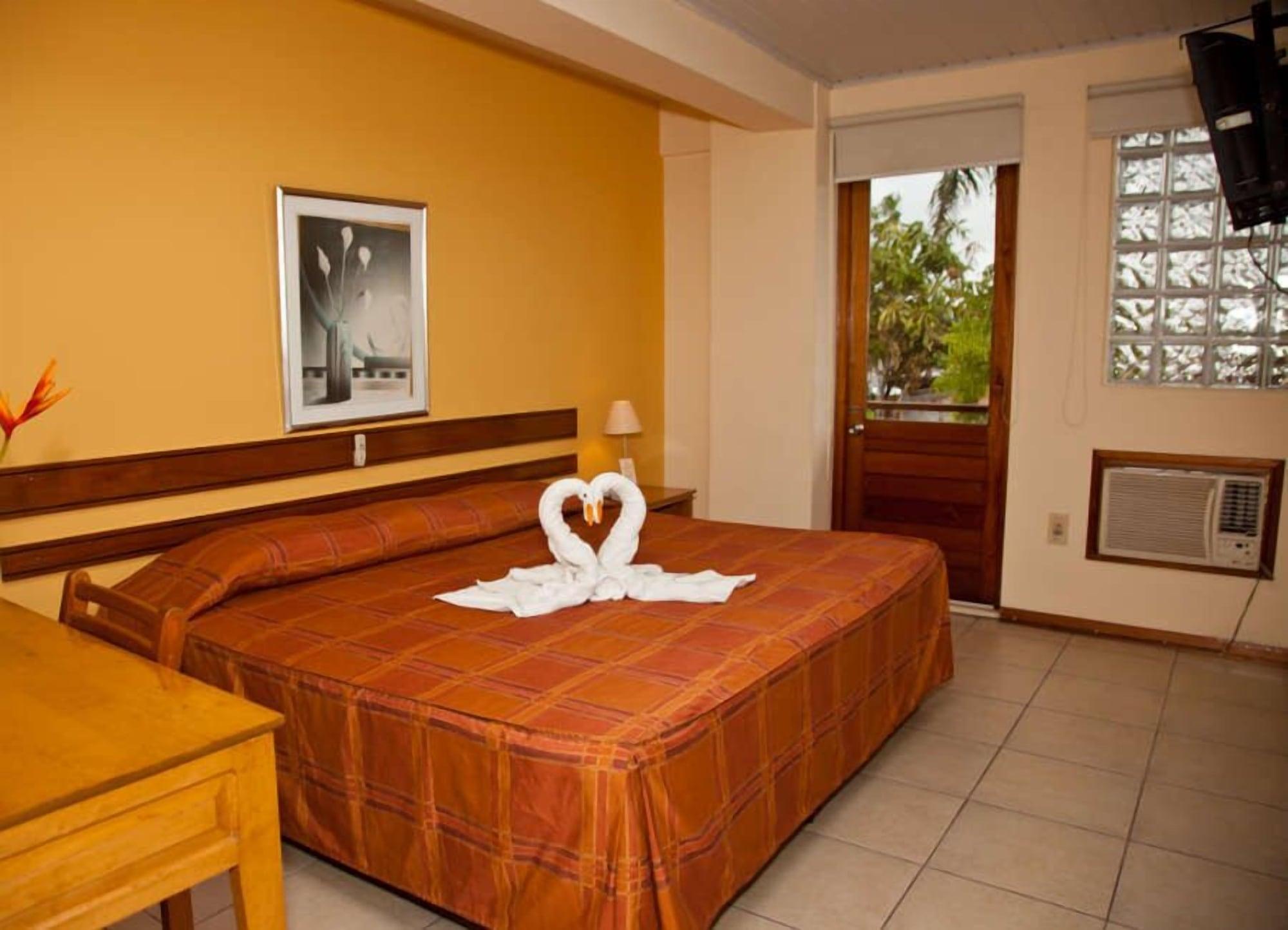 Hotel Acosta Iquitos Zewnętrze zdjęcie