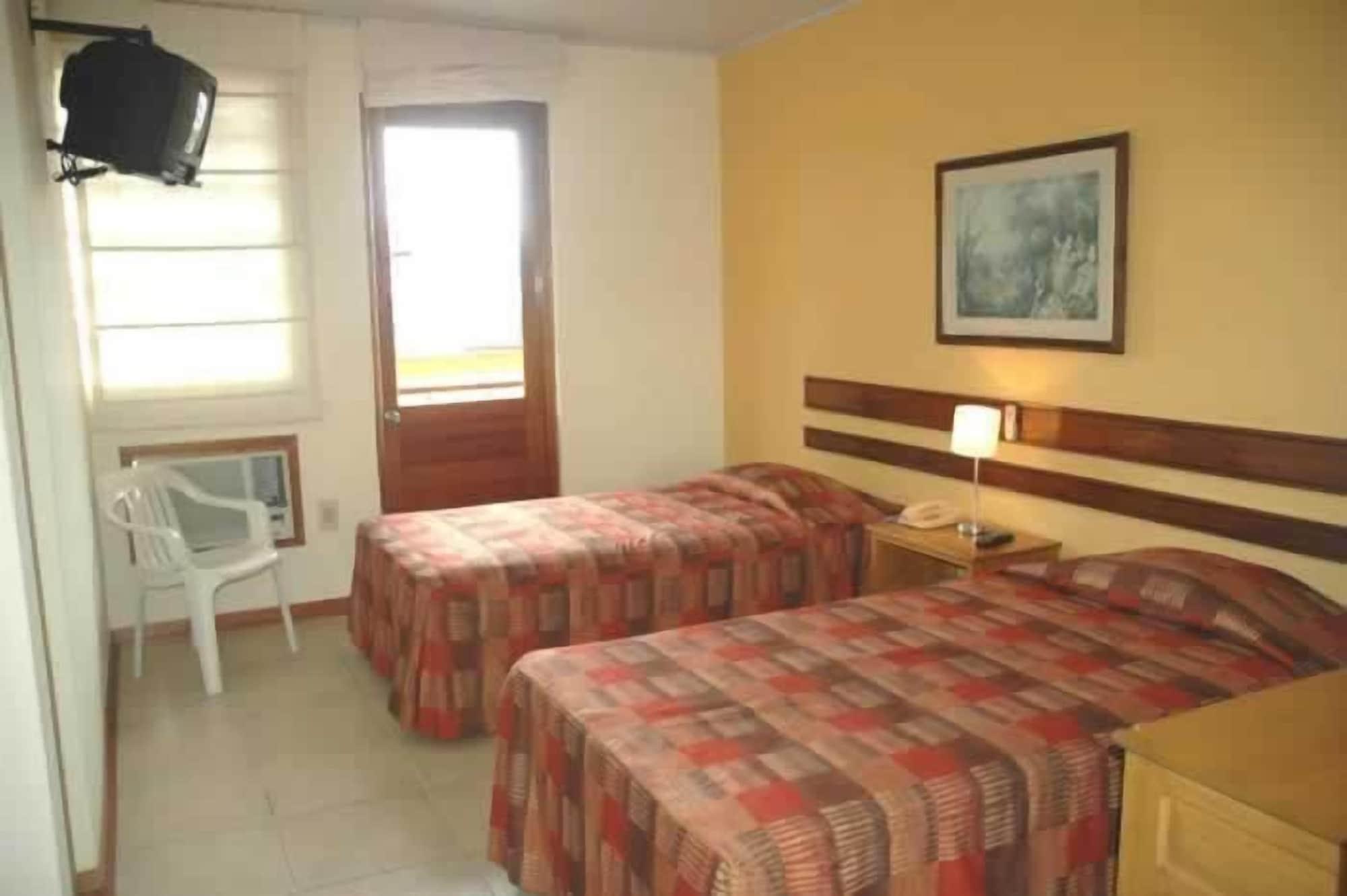 Hotel Acosta Iquitos Zewnętrze zdjęcie