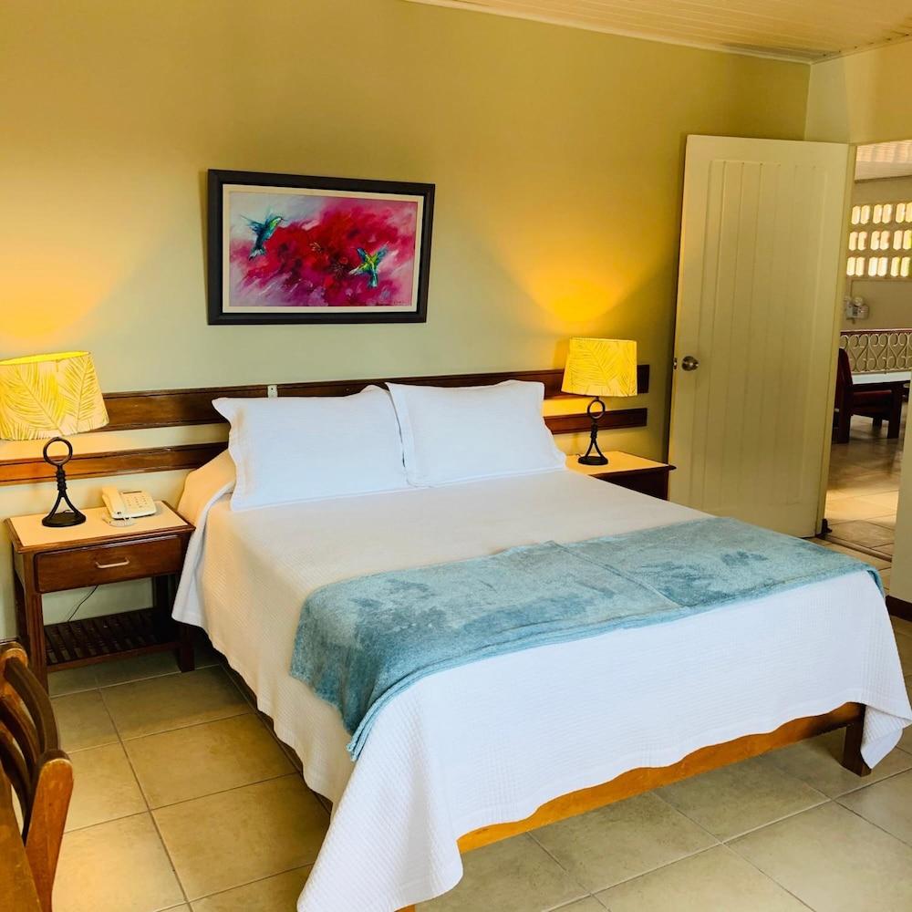 Hotel Acosta Iquitos Zewnętrze zdjęcie