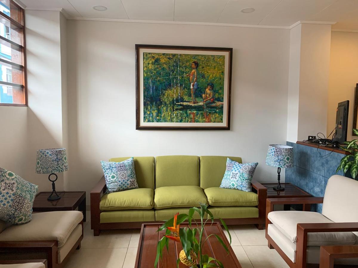 Hotel Acosta Iquitos Zewnętrze zdjęcie
