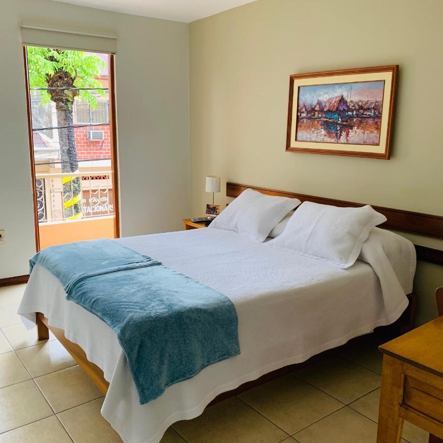 Hotel Acosta Iquitos Zewnętrze zdjęcie