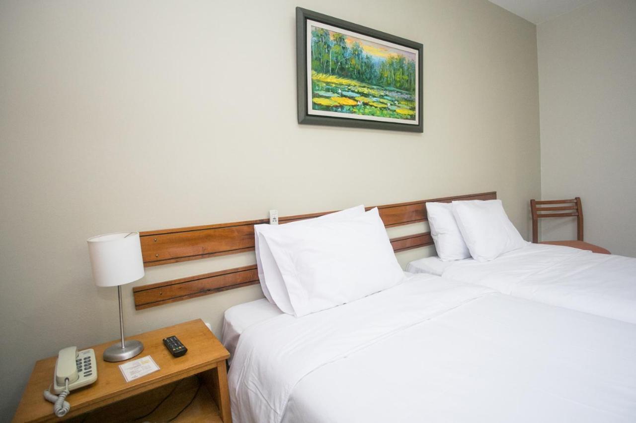 Hotel Acosta Iquitos Zewnętrze zdjęcie